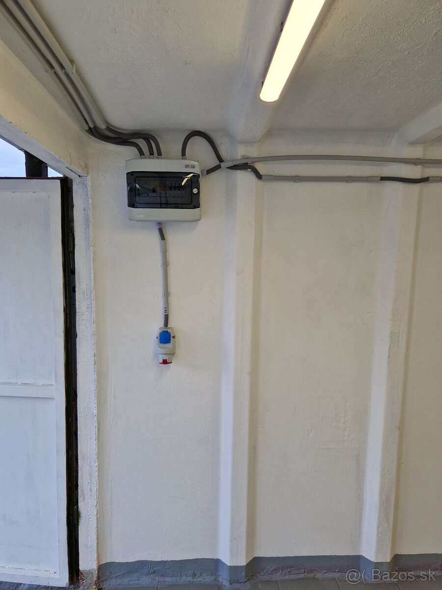 Dlhodobý prenájom garáže - 12