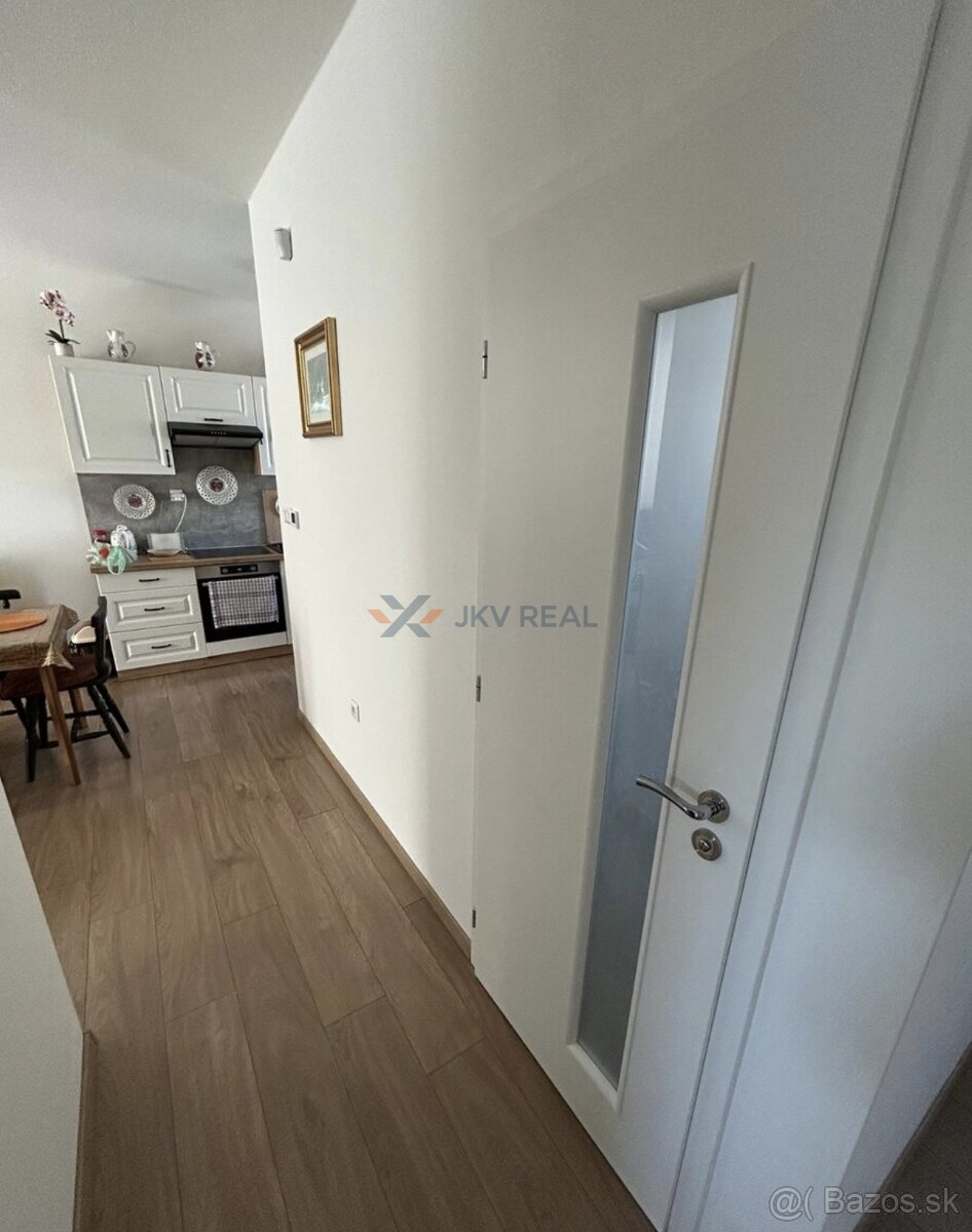 Na predaj rodinný dom v Mostovej - 12