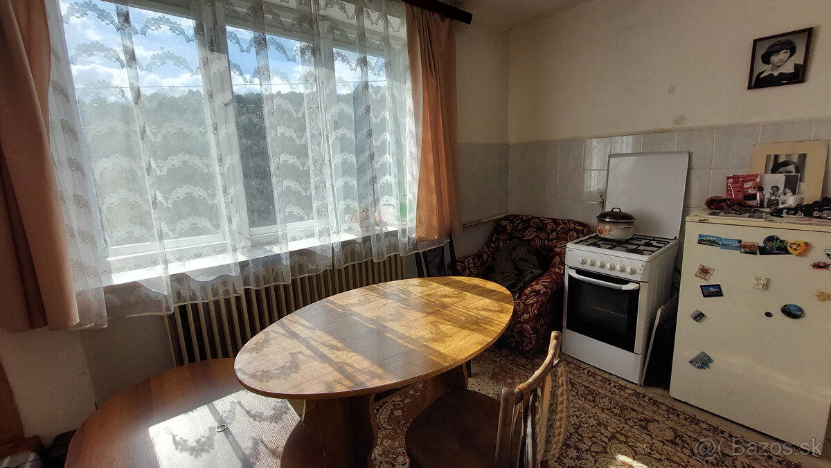 FINREA│Predaj rodinný dom na pozemku 1602 m² - Pov. Bystrica - 12