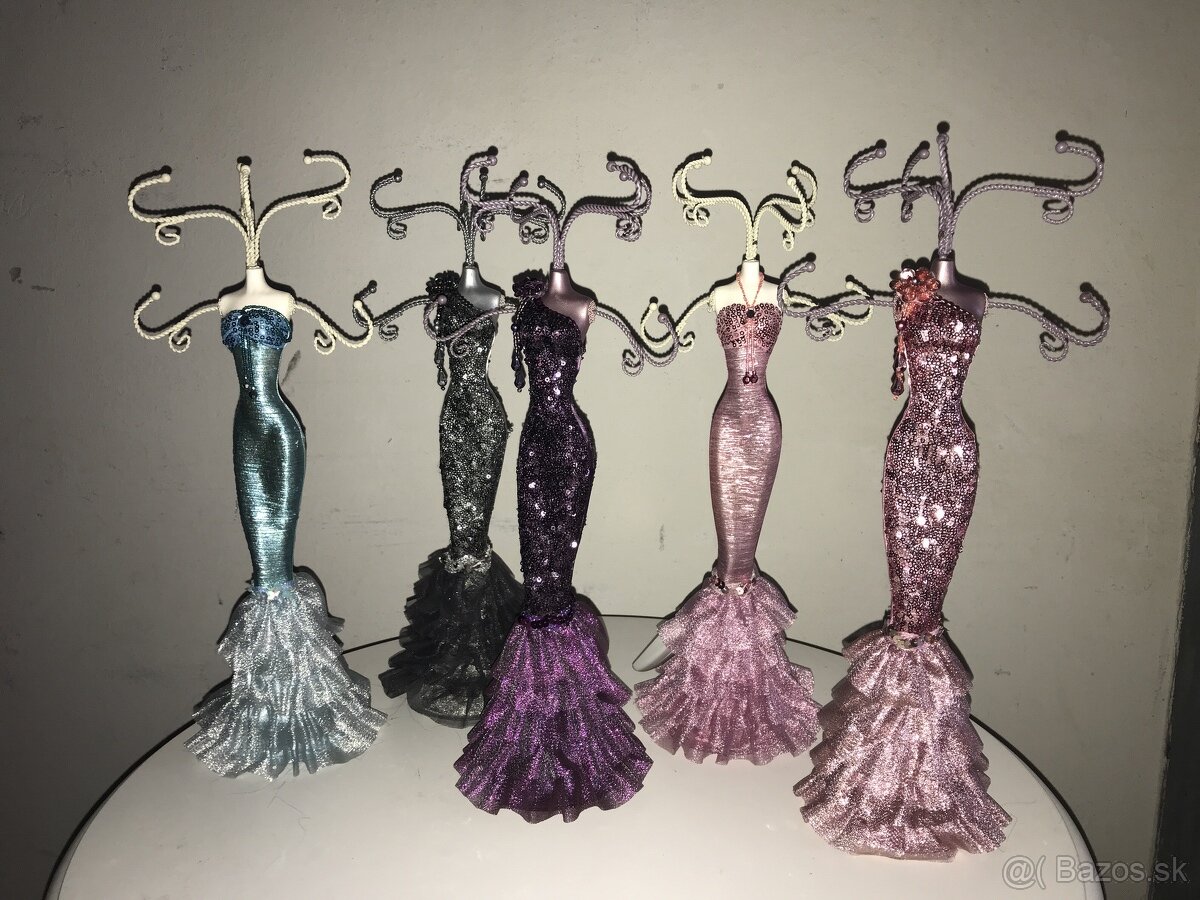 Bábiky stojan na bižutériu, doplnky - 12