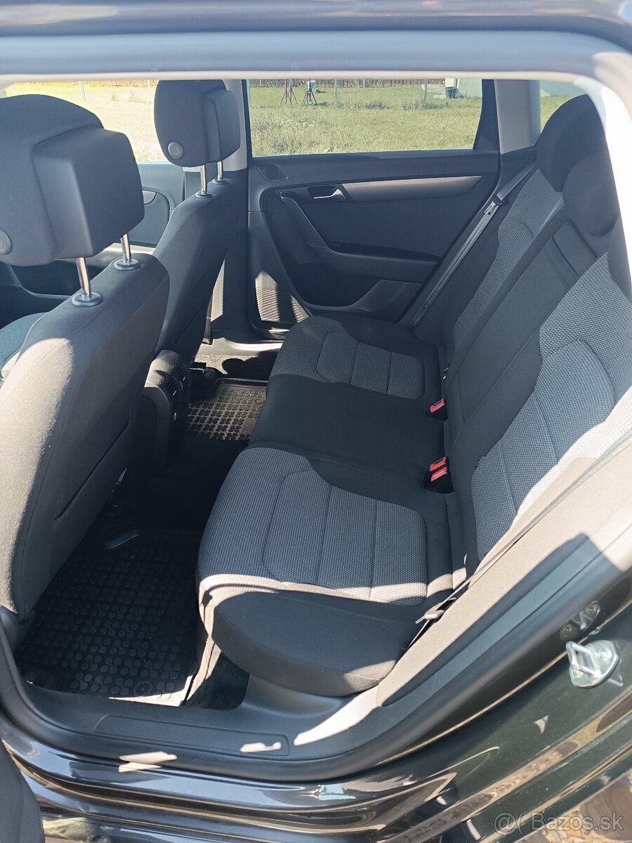 Predám VW Passat B7 variant 4motion - 12