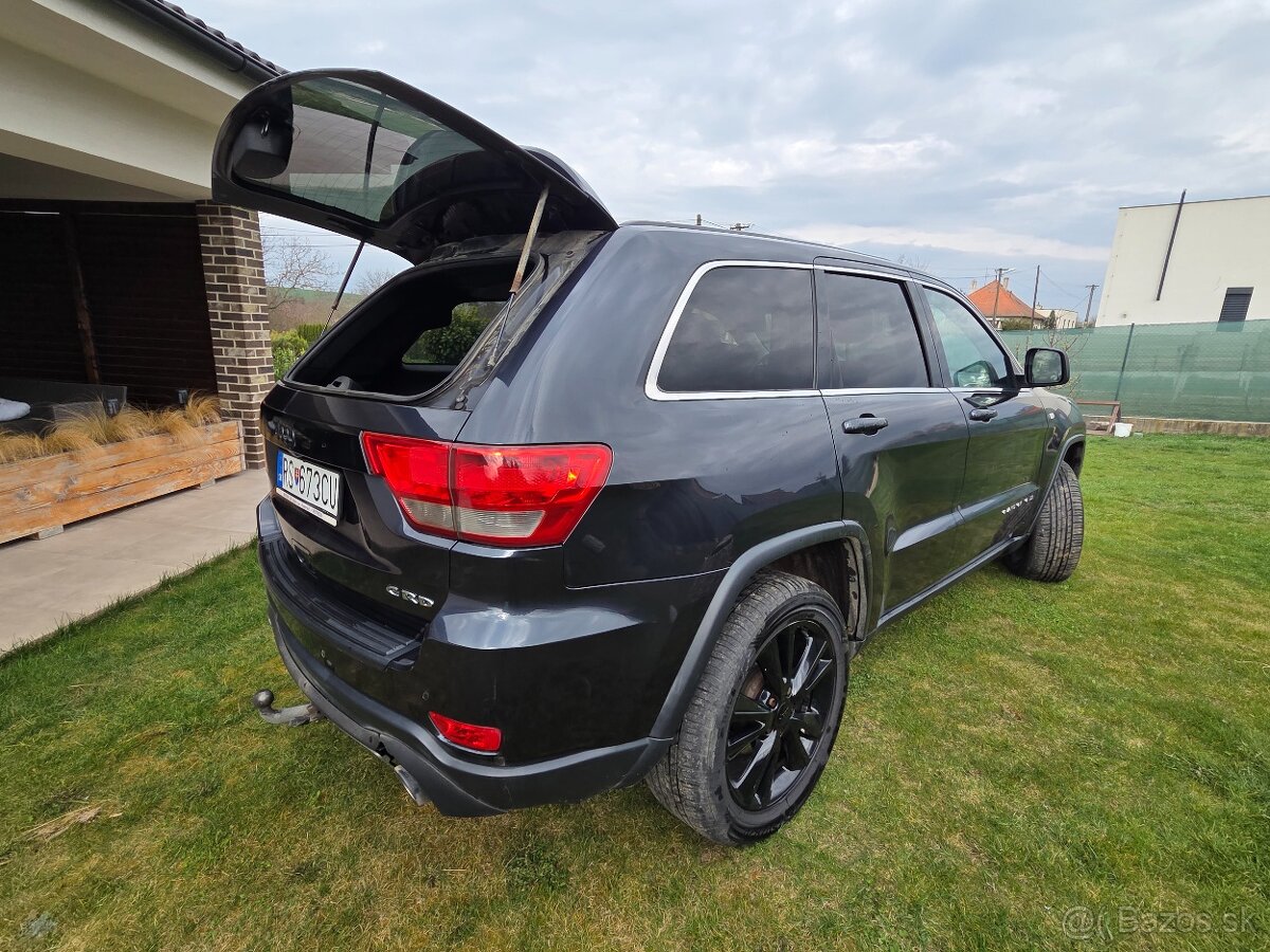 Jeep Grand Cherokee 3.0 - 12