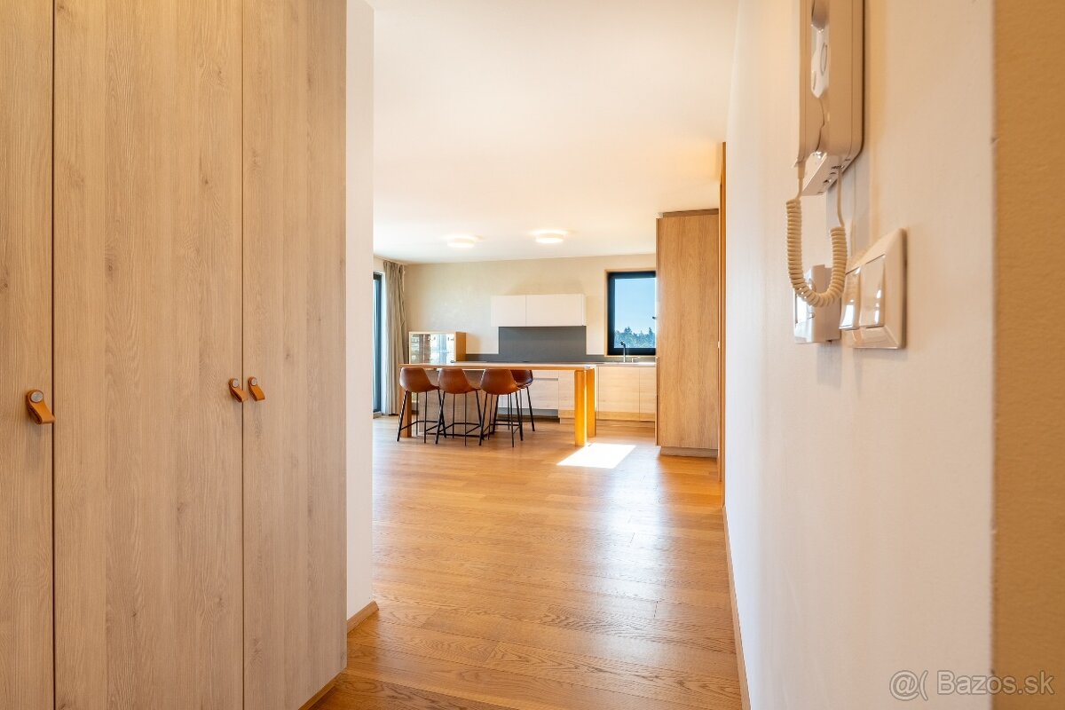 3 izbovy byt Horsky park s nadhernym vyhladom - 12