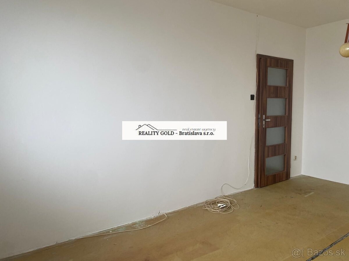 REZERVOVANÉ... NA PREDAJ: 2 izbový byt Estónska - 12