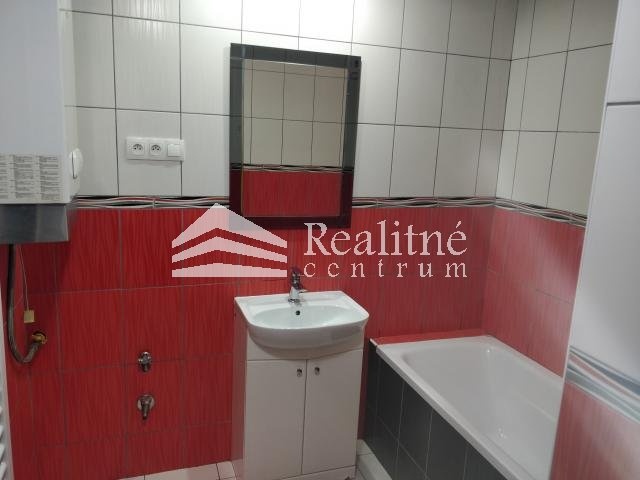 Predám 3 izb. byt+garáž+pozemok - 12