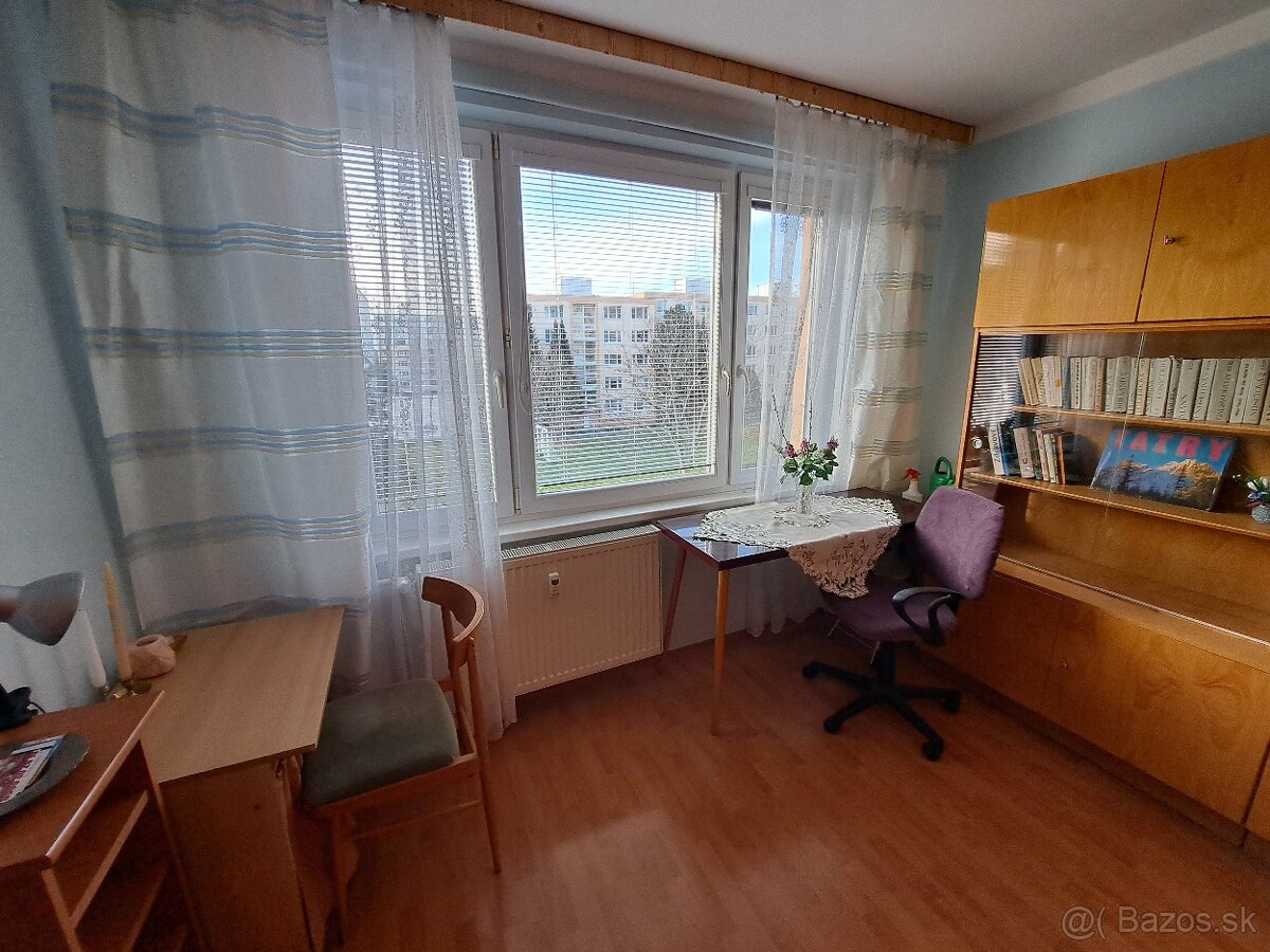 PRENÁJOM Priestranný 3-izbový byt na Severe, Prievidza - 12