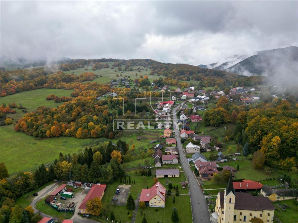 Rodinný dom v pôvodnom stave - Mojtín - 12