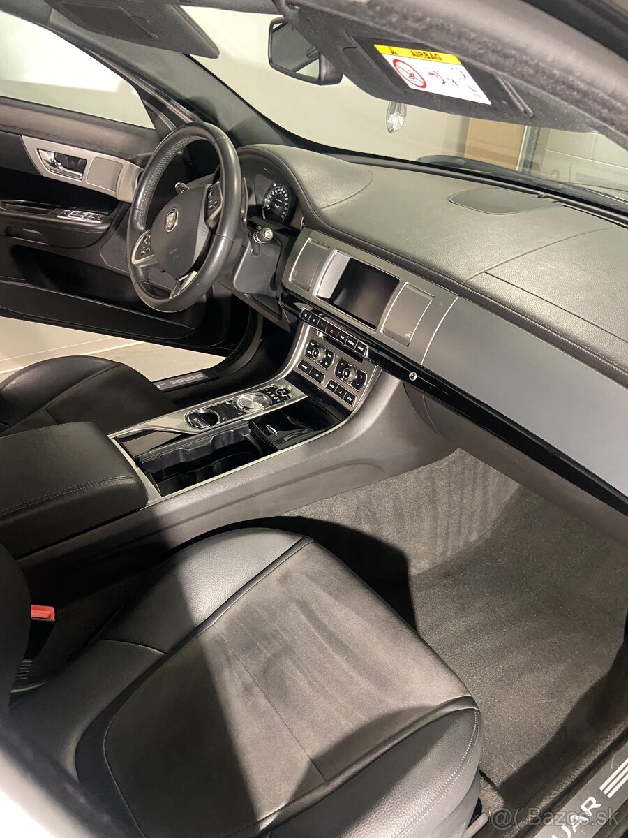 Jaguar XF 2,2d 147kw 2014 - 12