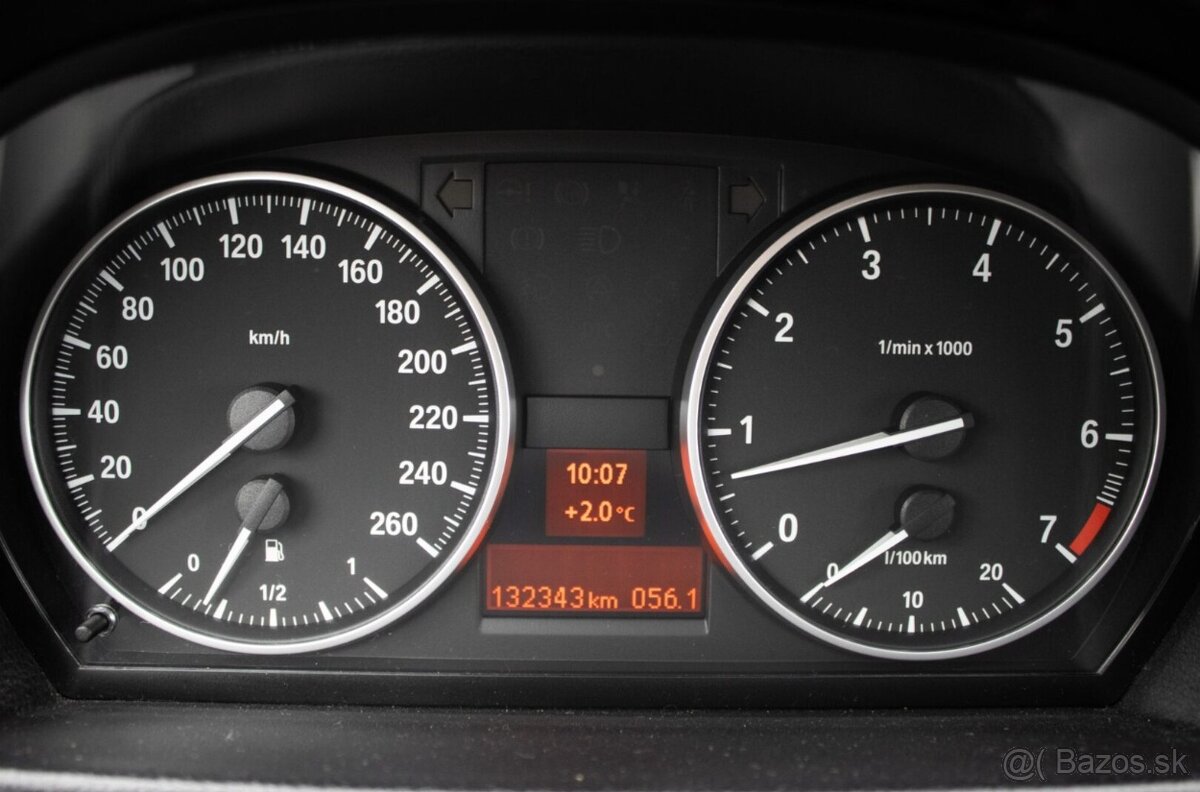 BMW 318 i Touring , 105kW, M6, - 12