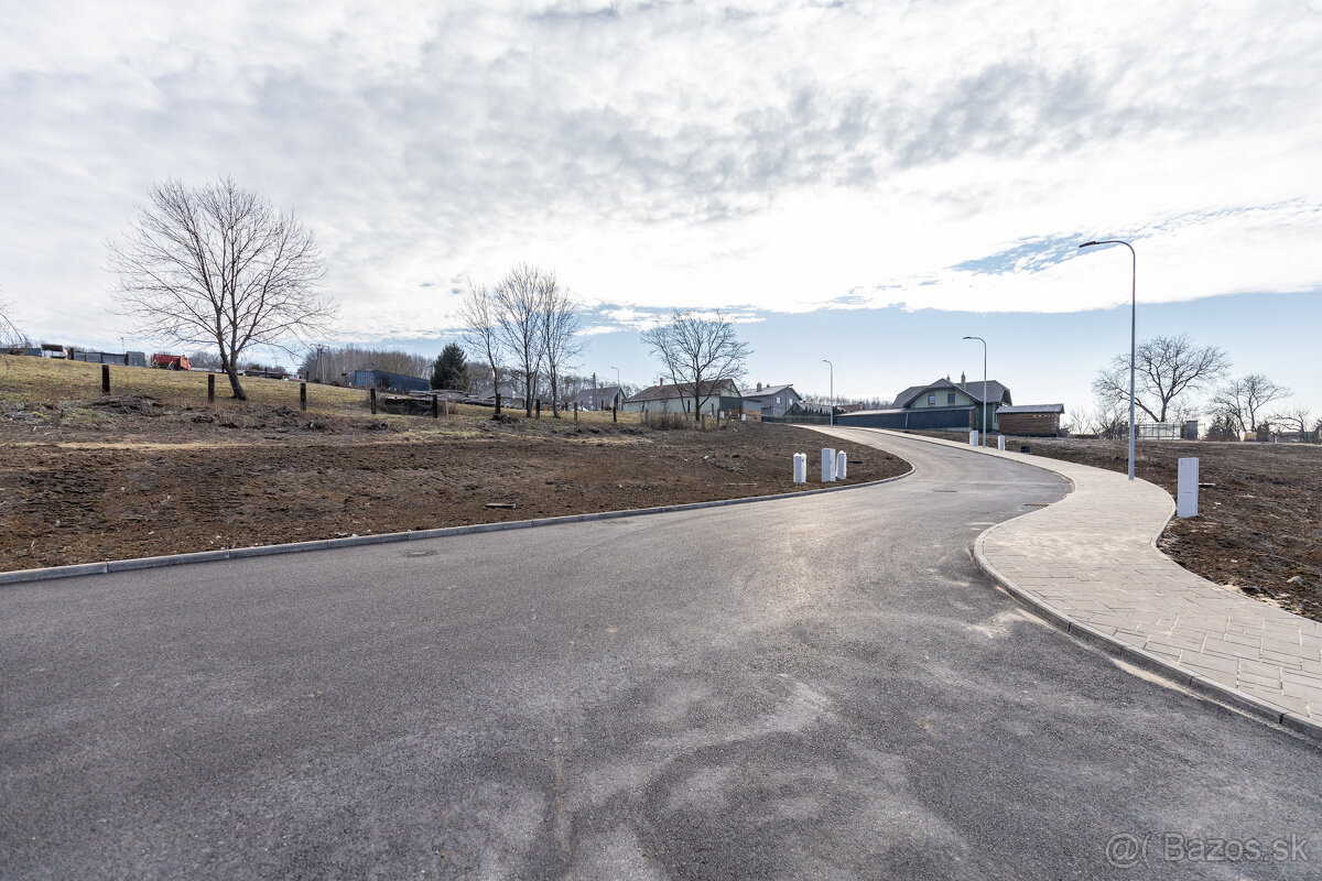 Na predaj stavebný pozemok - Šarišské Bohdanovce - Košice - - 12