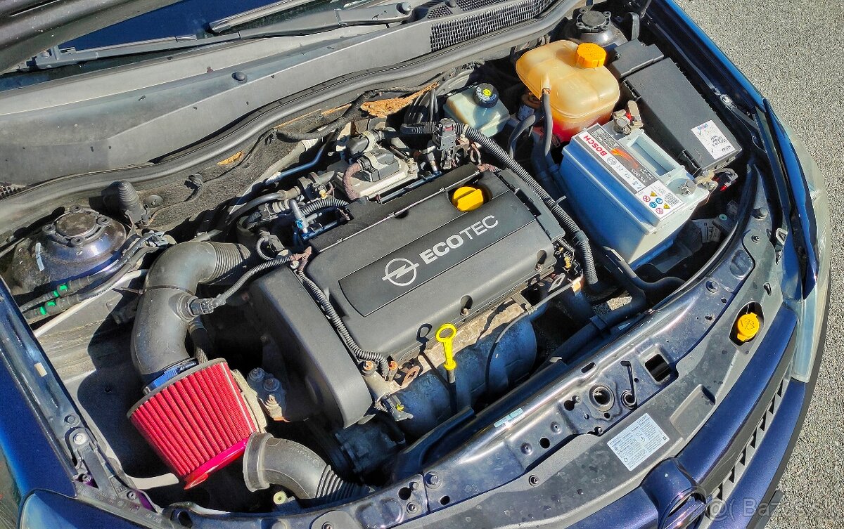 Predám Opel Astra H GTC 1.8 16V (103 kW, benzín) - 12
