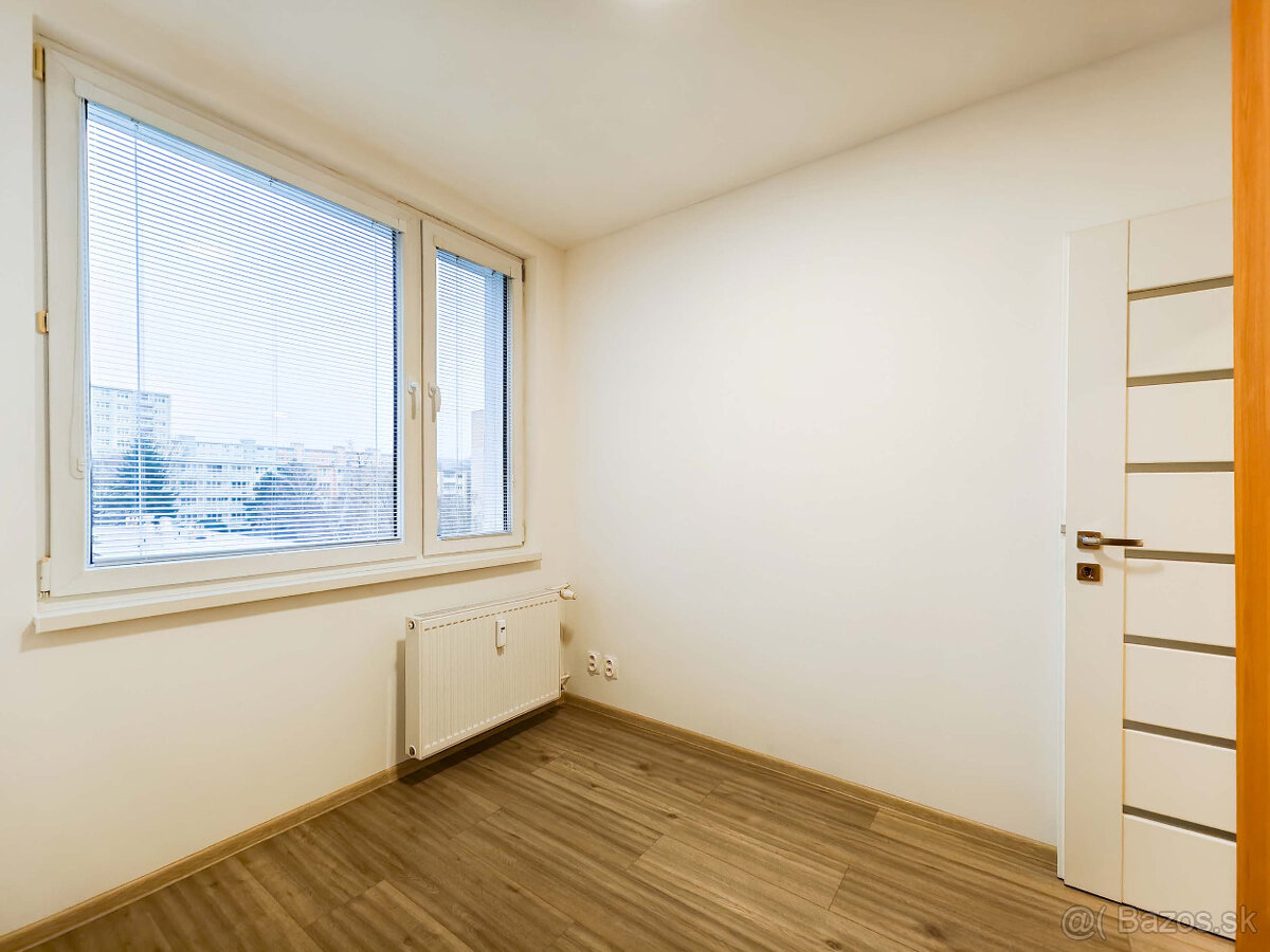 Prenájom 3 izb. zariadený byt, Košice /Teresa/, Trieda SNP - 12