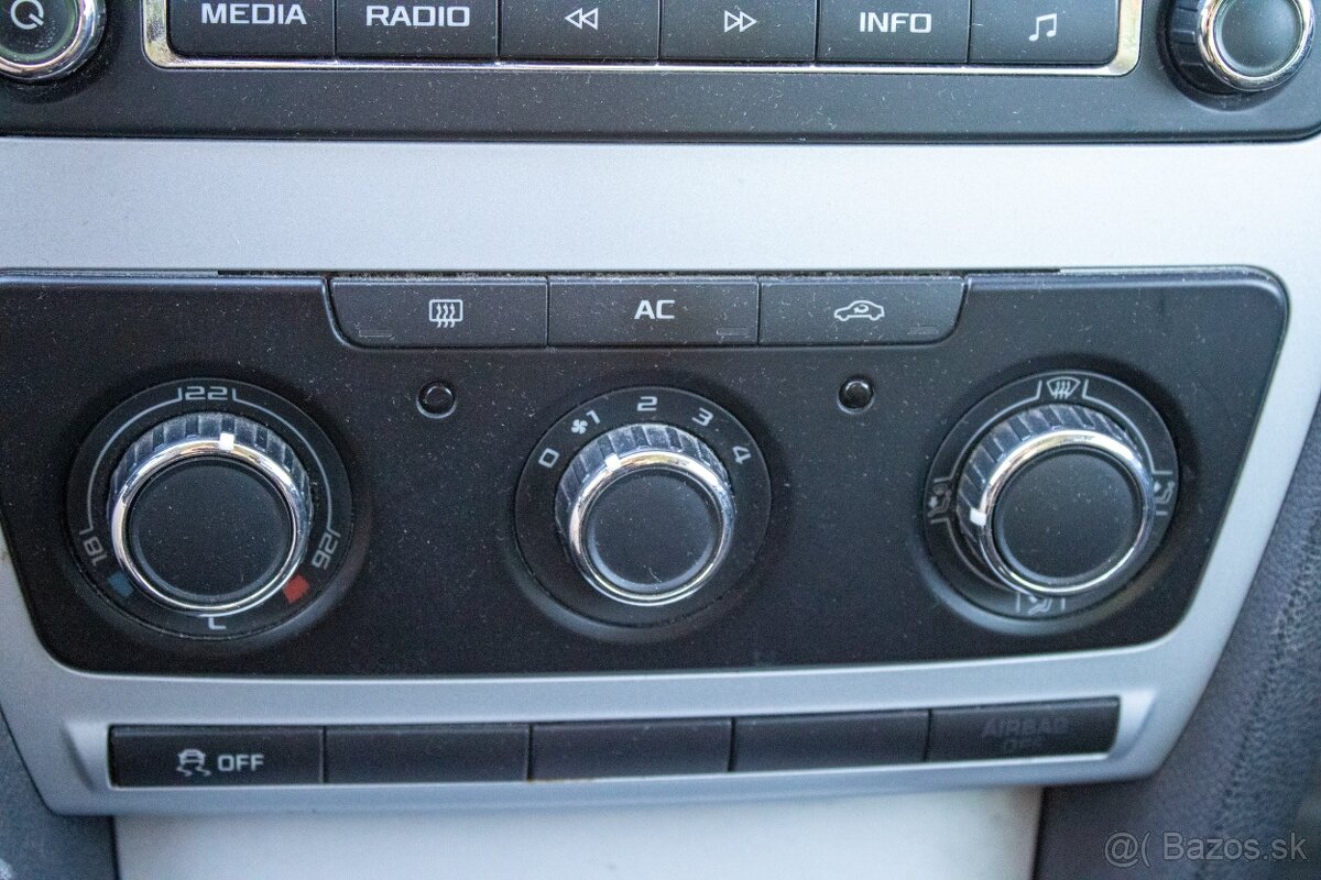 Škoda Octavia kombi 4x4 1.9TDI - 12