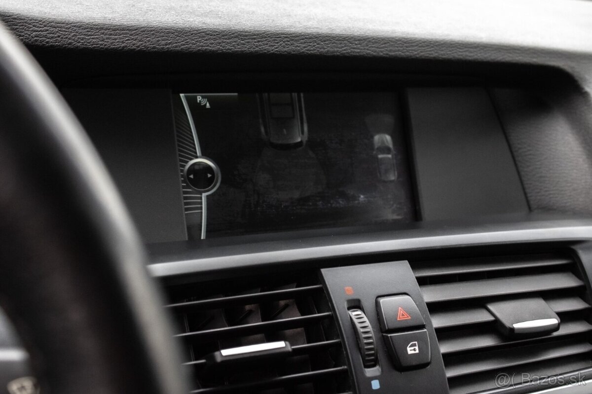 BMW X3 xDrive20d A/T - 12