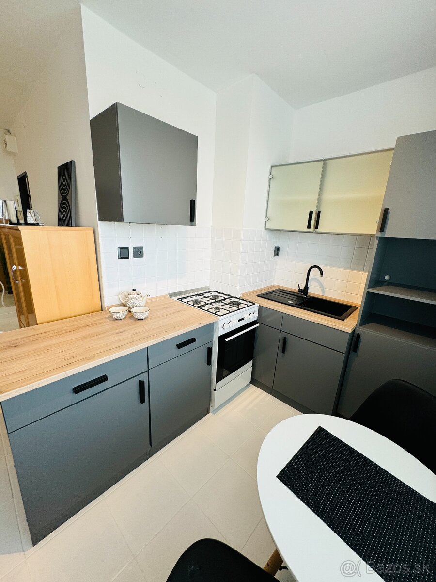 Krásny 1 izbový byt pri centre Trnava. - 12