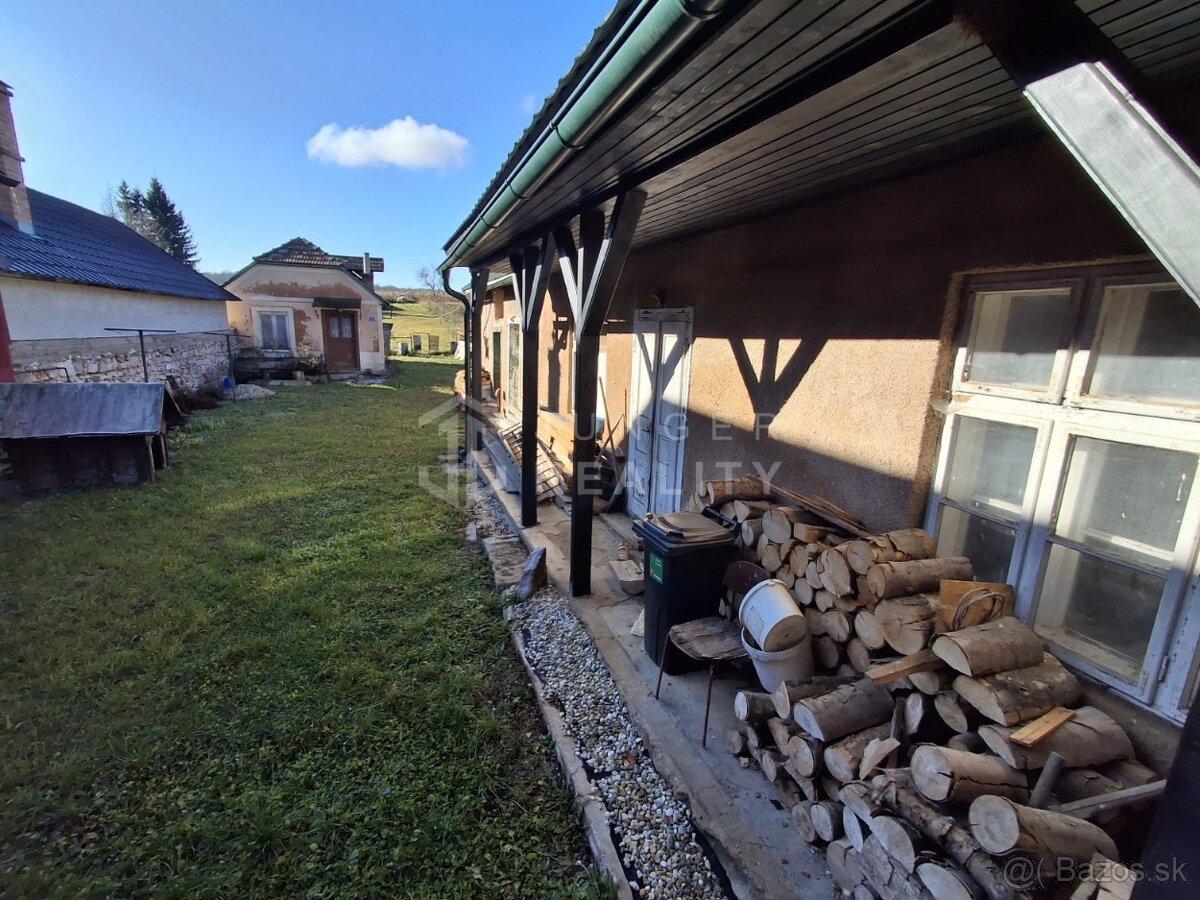Na predaj rodinný dom / chalupa v Silickej Brezovej - 12