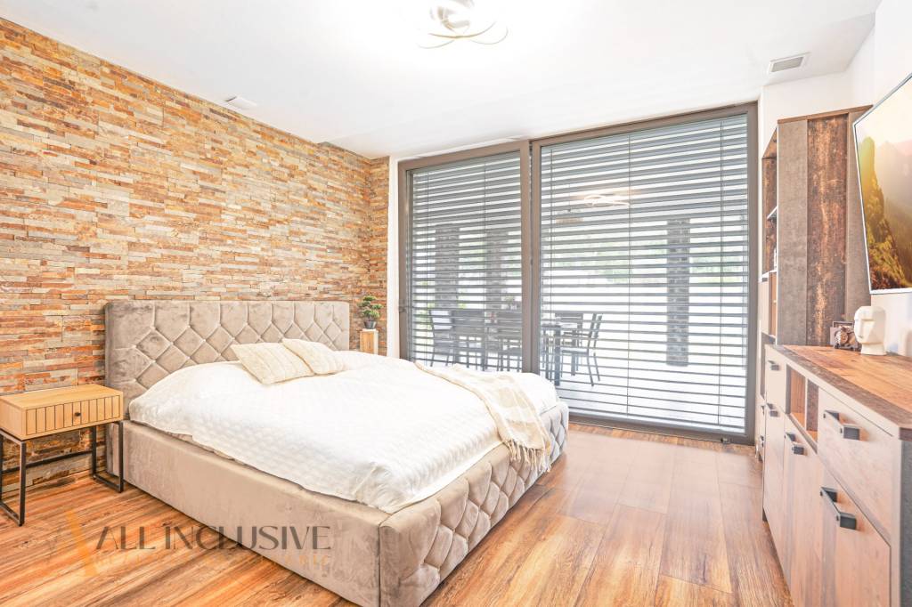 ALL INCLUSIVE | NA PREDAJ NADŠTANDARDNÁ 4-IZB. NOVOSTAVBA, D - 12