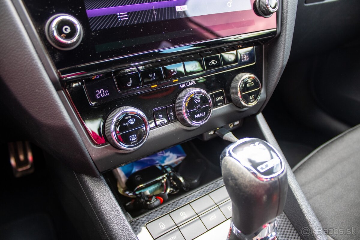 Škoda Octavia Combi 2017 - 12