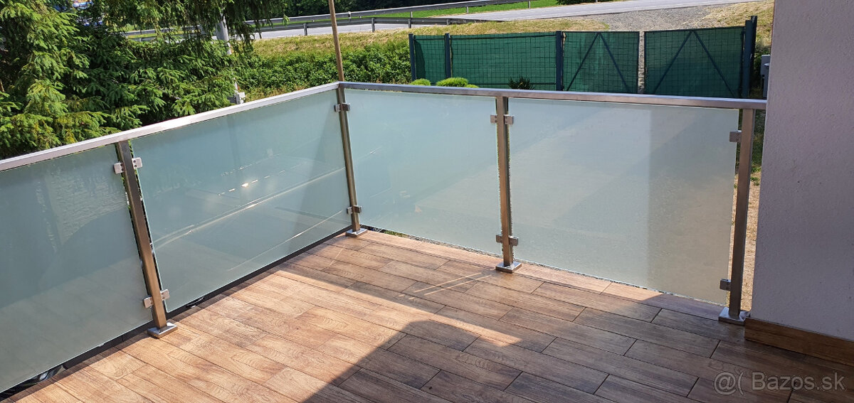 Nerez,hliník,kov-zábradlie,terasa,brána,schody,plot,madlo - 12