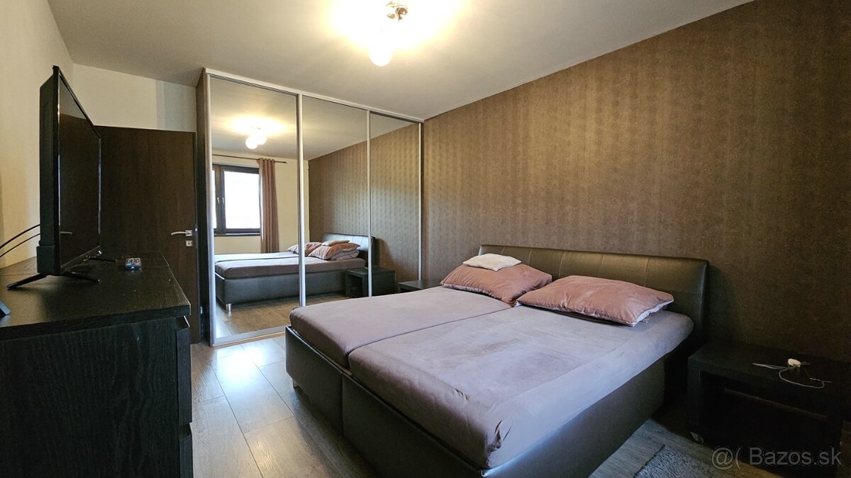 REZERVOVANÉ 4-izbový rodinný neďaleko mesta Nitra - 12