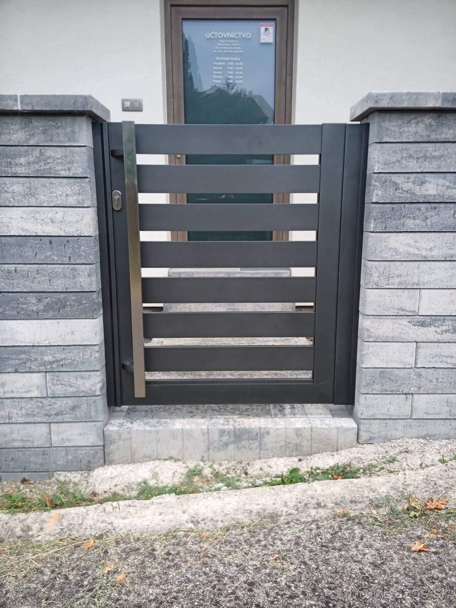 Bezúdržbové AL oplotenie - 12