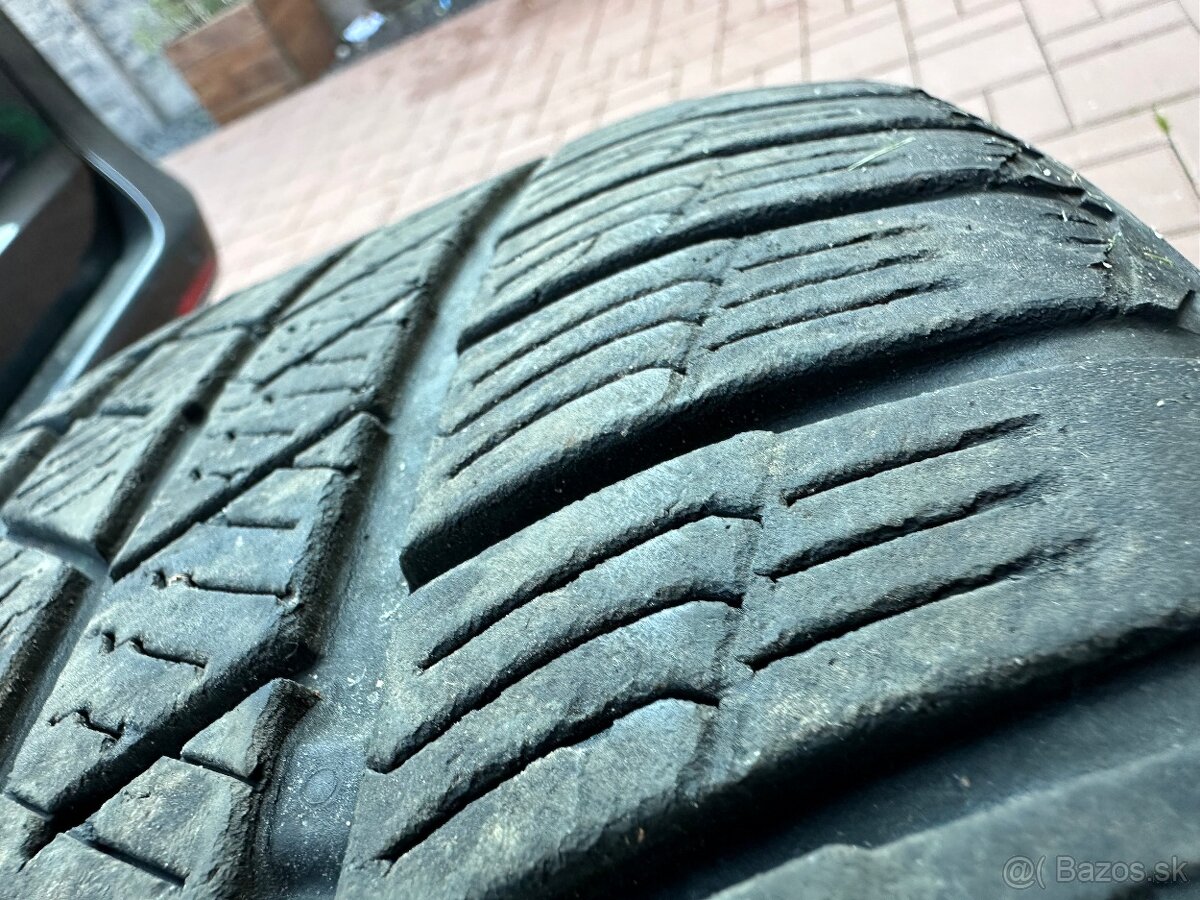 Zimne pneumatiky 225/55/17 - 12