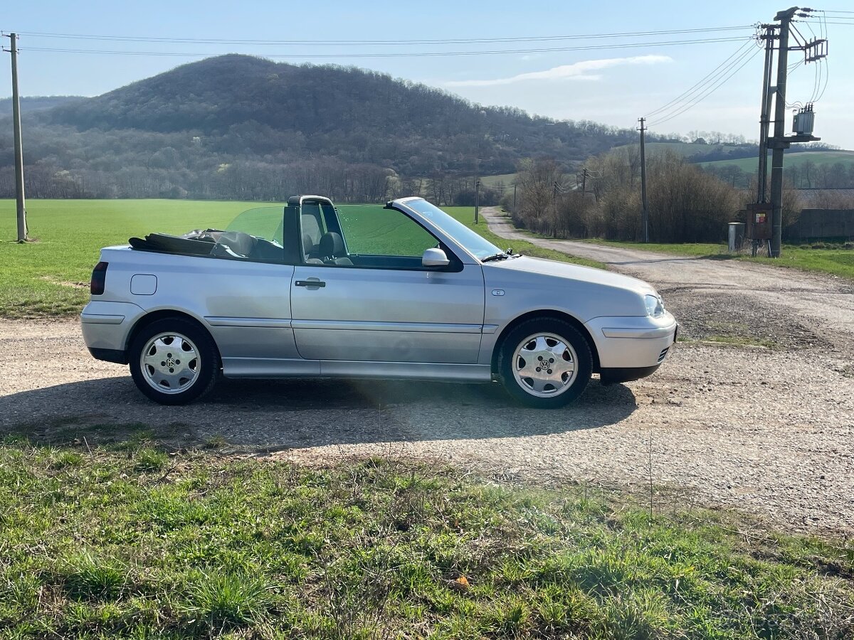 VW Golf Mk3.5 cabrio 1.6 74kw - 12