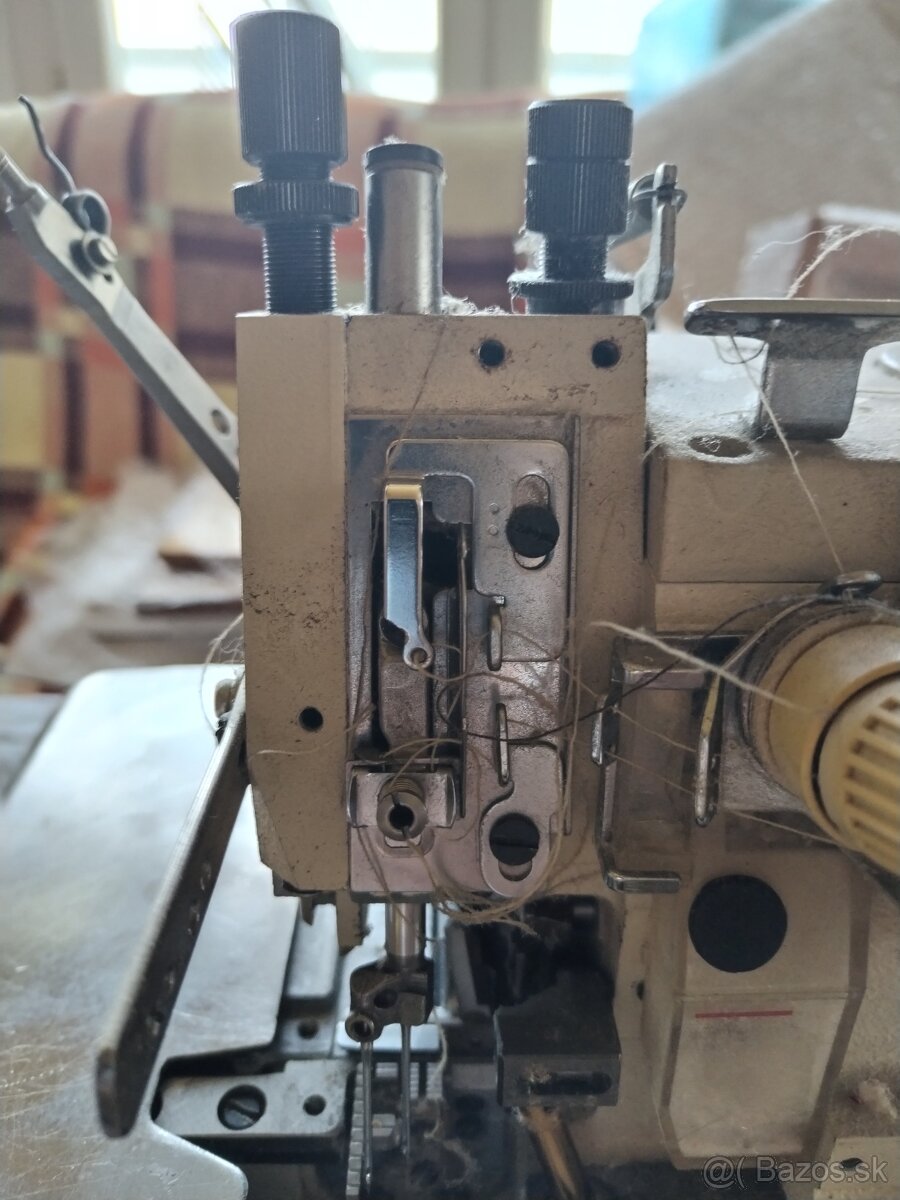 Šijací stroj Yamato - 12