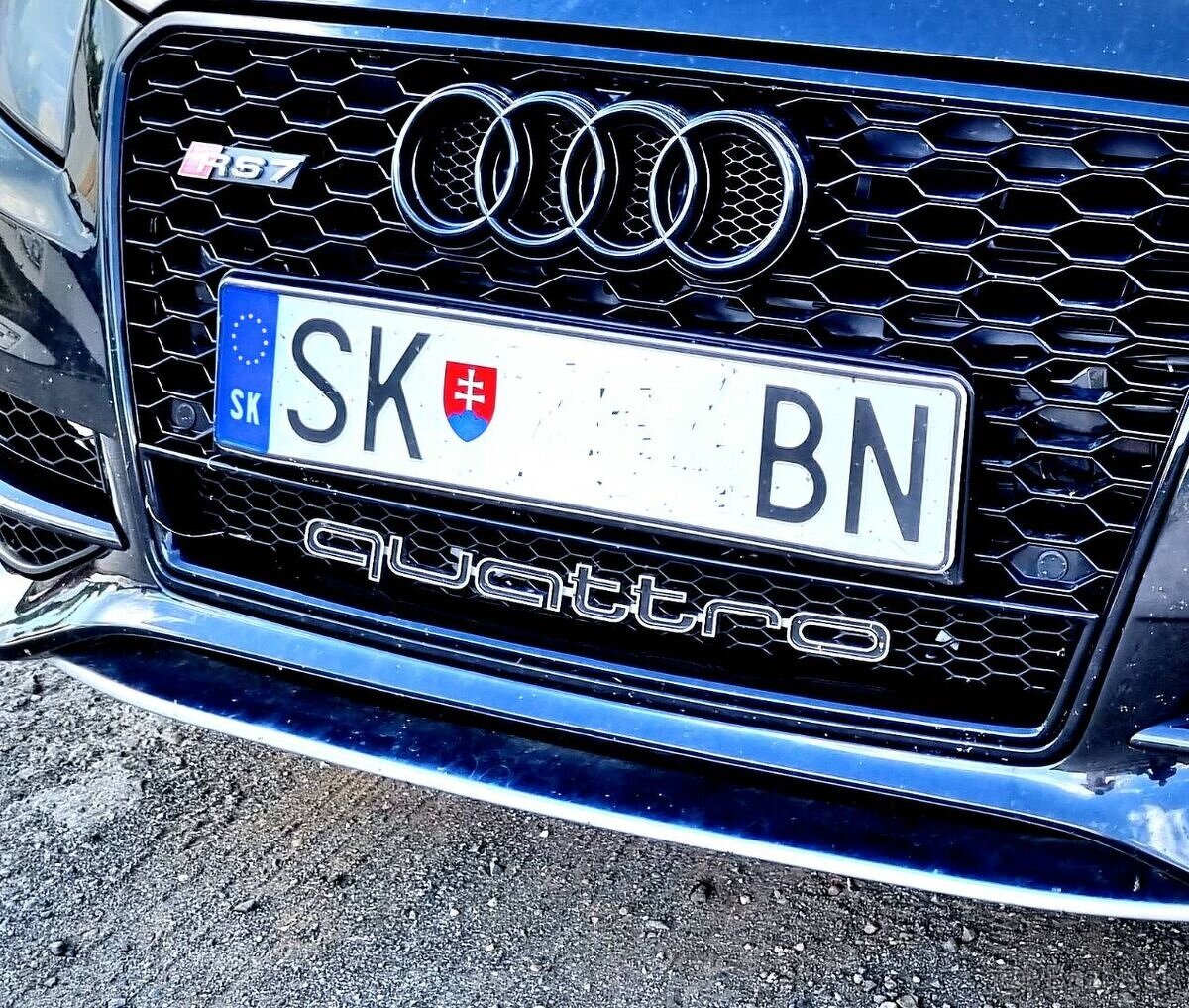 Audi QUATTRO NAPIS OZNACENIE LOGO DO MASKY - 12