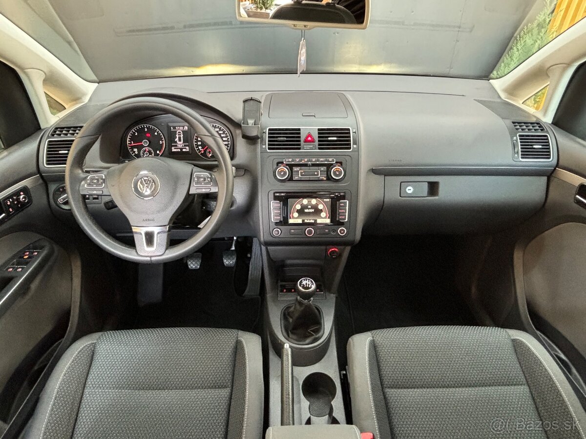 Volkswagen Touran 2.0 TDI Comfortline - 12