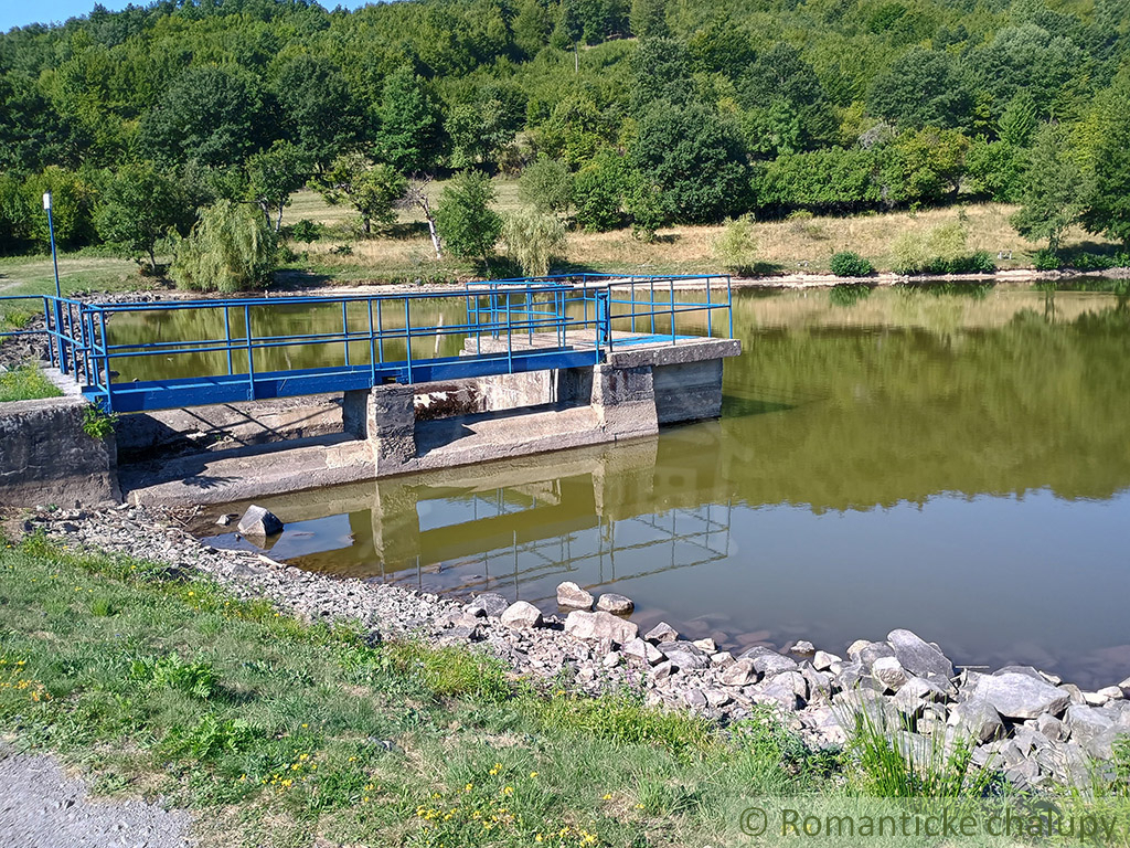 Exkluzívne: Pozemk pri vodnej nádrži blízko Banskej Štiavn - 12