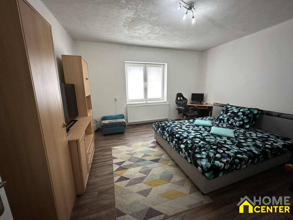 PREDAJ : rodinný dom, Marcelová - 12