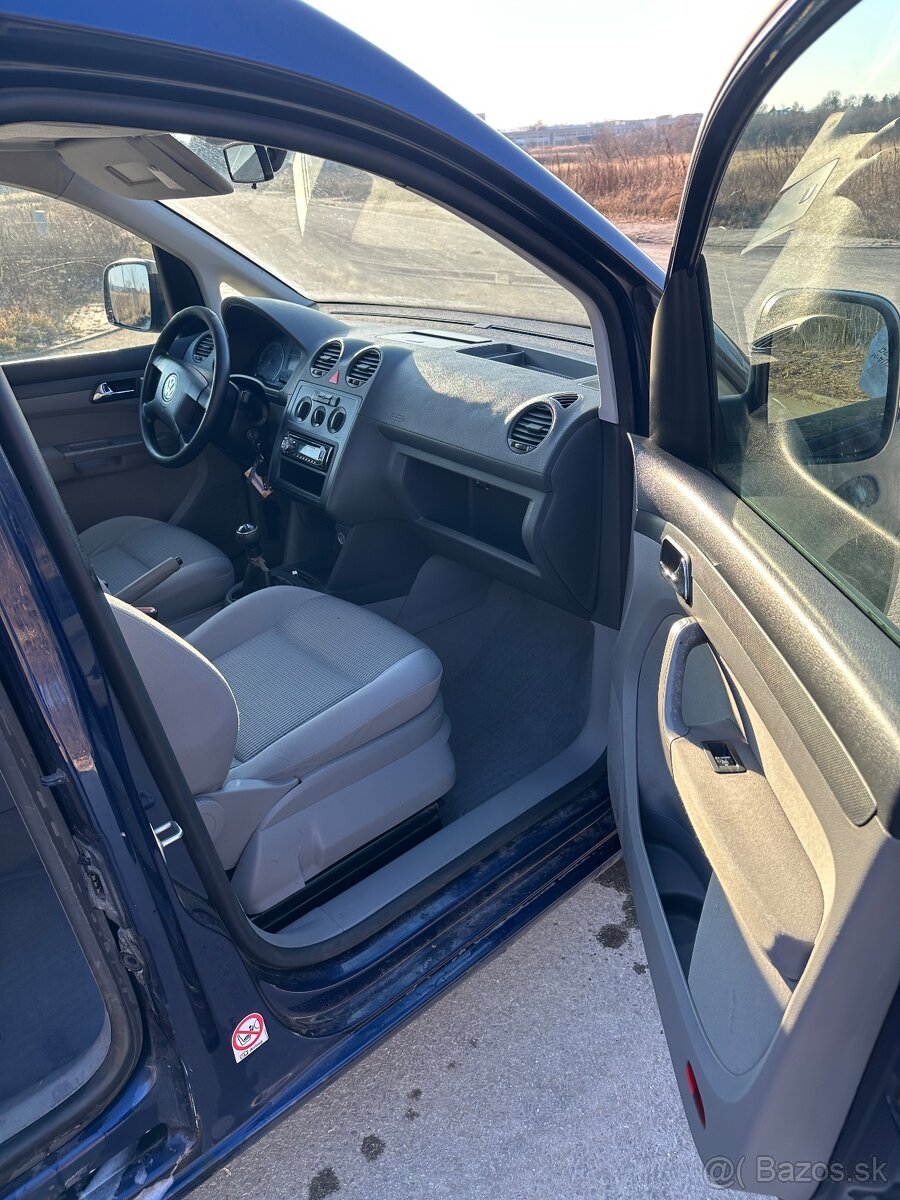 VW caddy 1.9Tdi s klimou - 12