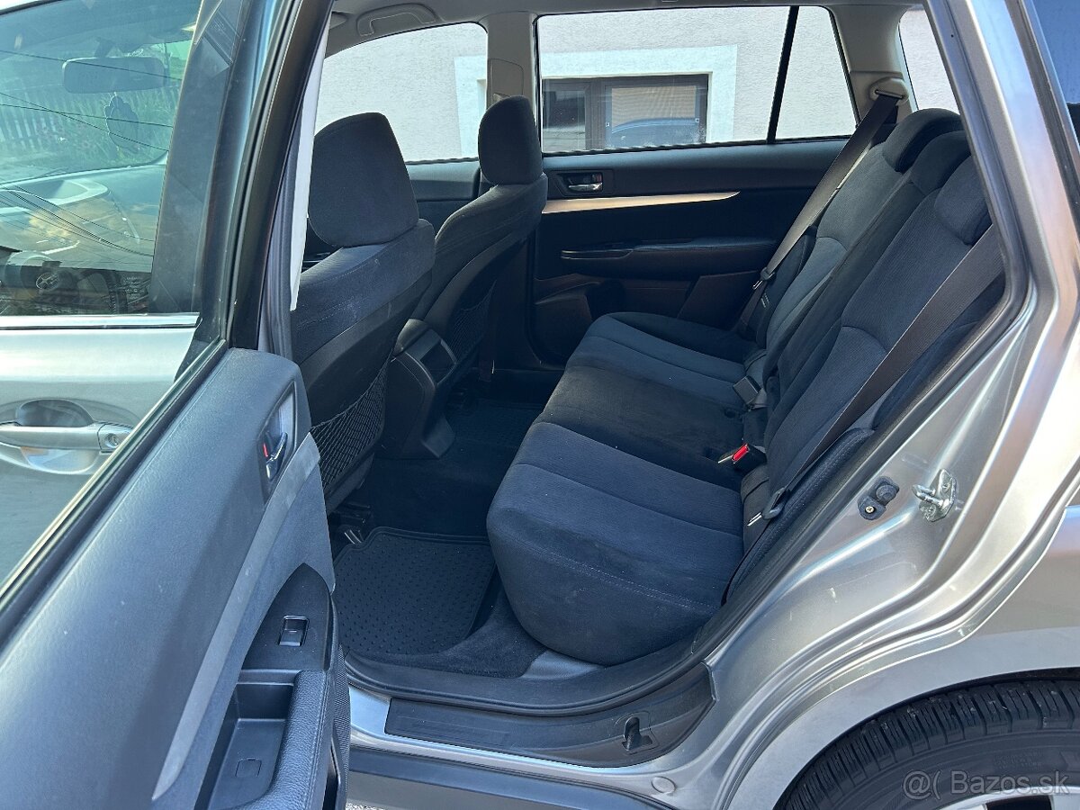 Subaru Outback - 12