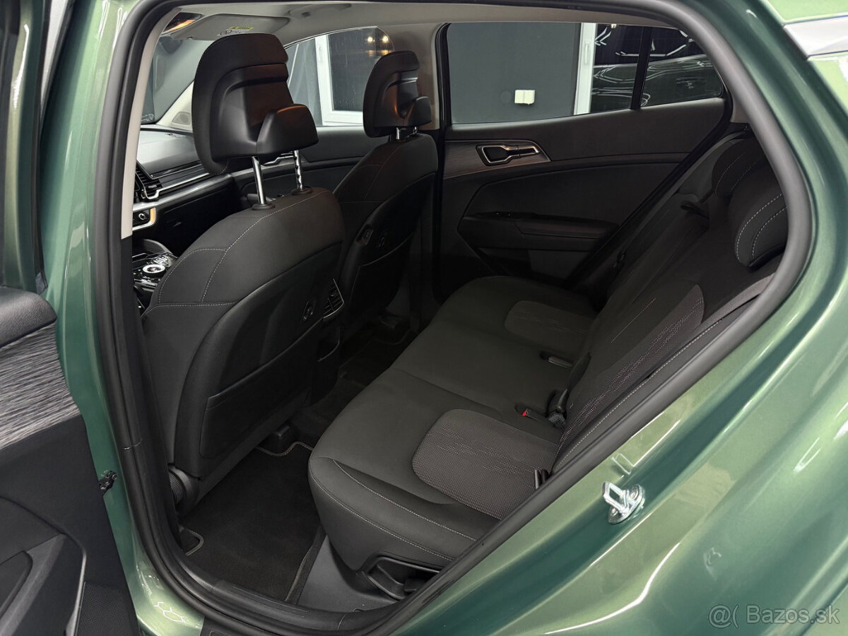 Kia Sportage 1.6 H48V Gold - 12