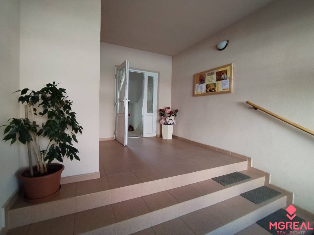 Predaj 4 -izbového bytu - Pukanec - 12