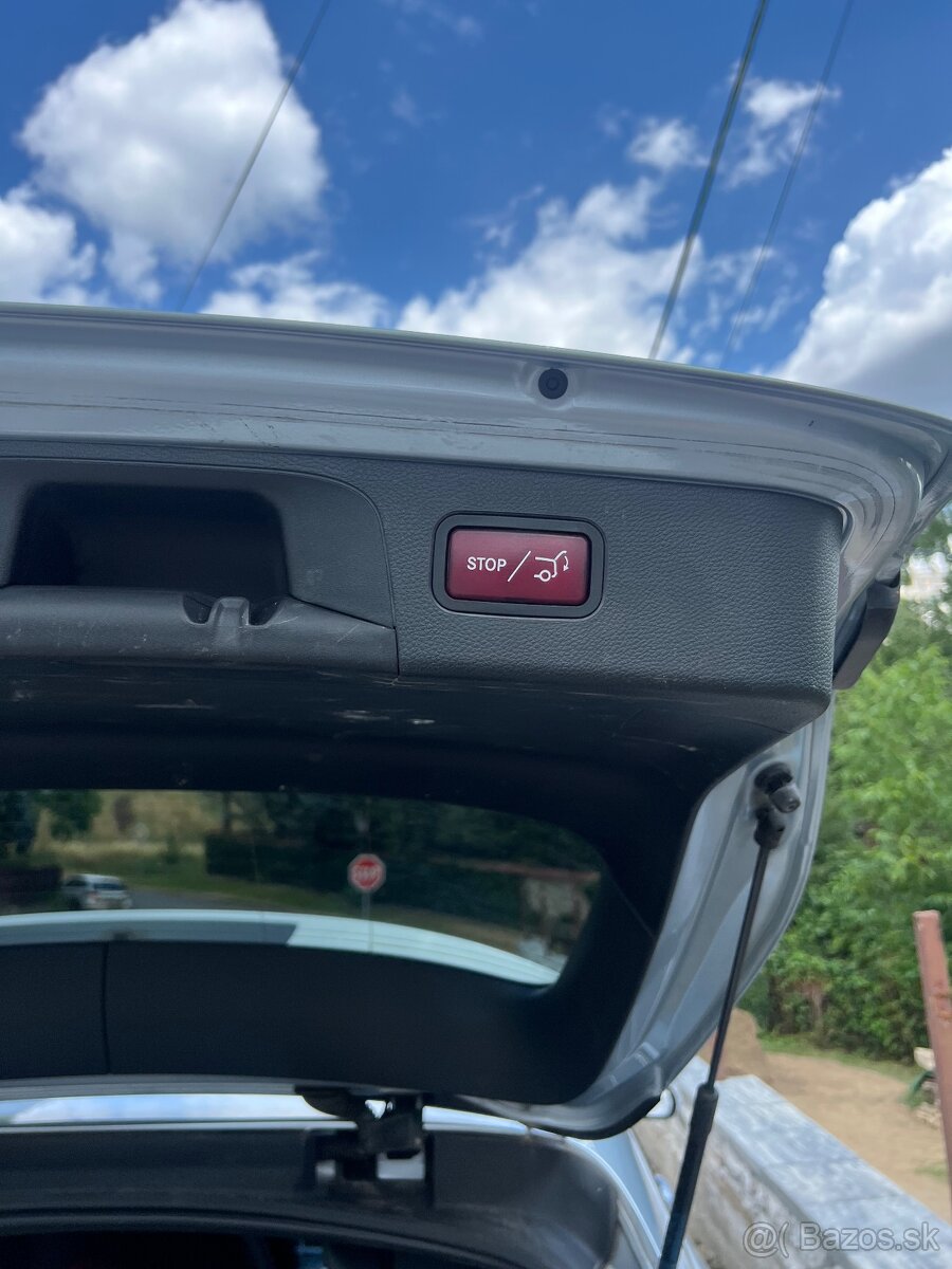 Mercedes-Benz GLC SUV 250d 4MATIC A/T - 12