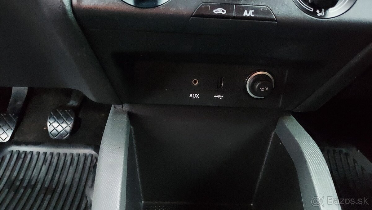 Škoda fabia 3 , Skoda fabia rok 2016 - 12