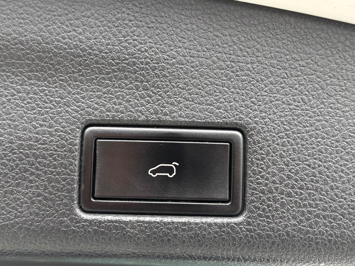 Volkswagen Sharan 2.0 TDI BMT Highline 4MOTION - 12