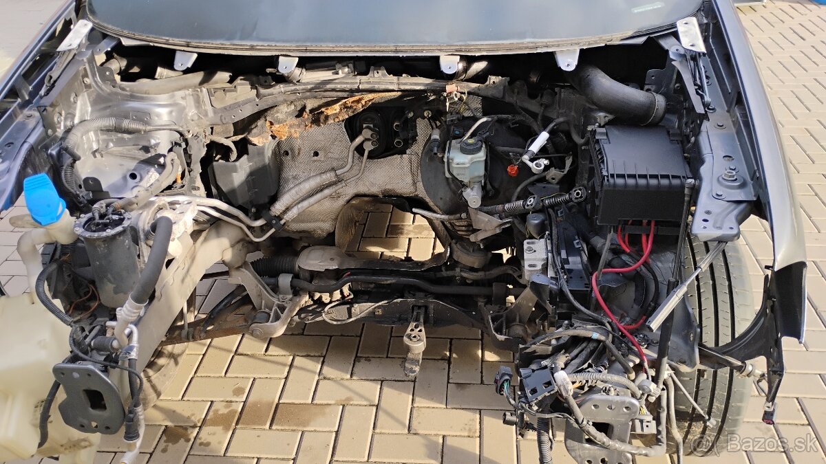 Nahradne diely touran - 12