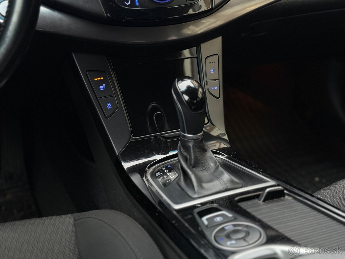 Hyundai I40 1.7 CRDi Business A/T Sedan 186000km - 12