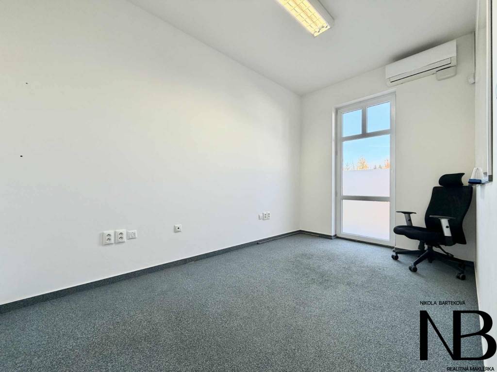 Na predaj kancelárske priestory v centre mesta Trenčín - Sta - 12