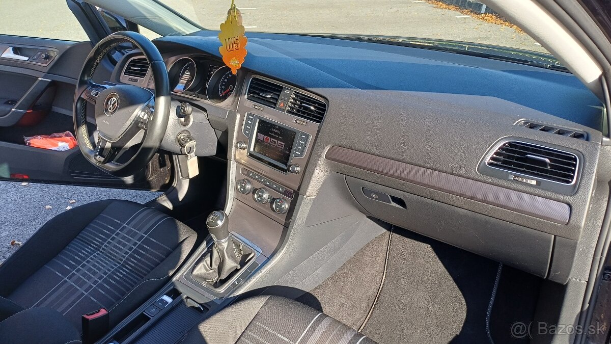 Volkswagen Golf VII Variant 2.0 TDI - 12