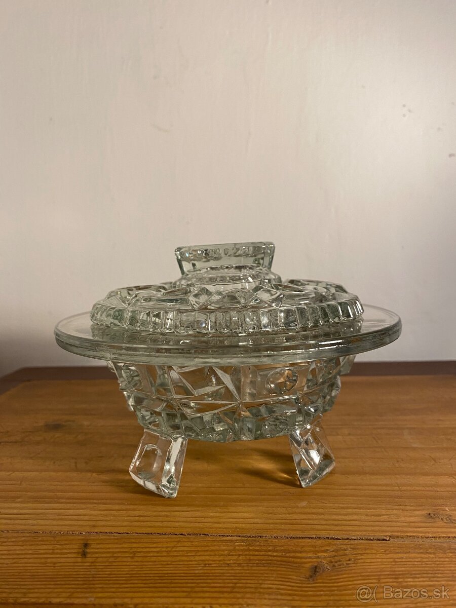 Sklenene dozy a svietniky - 12