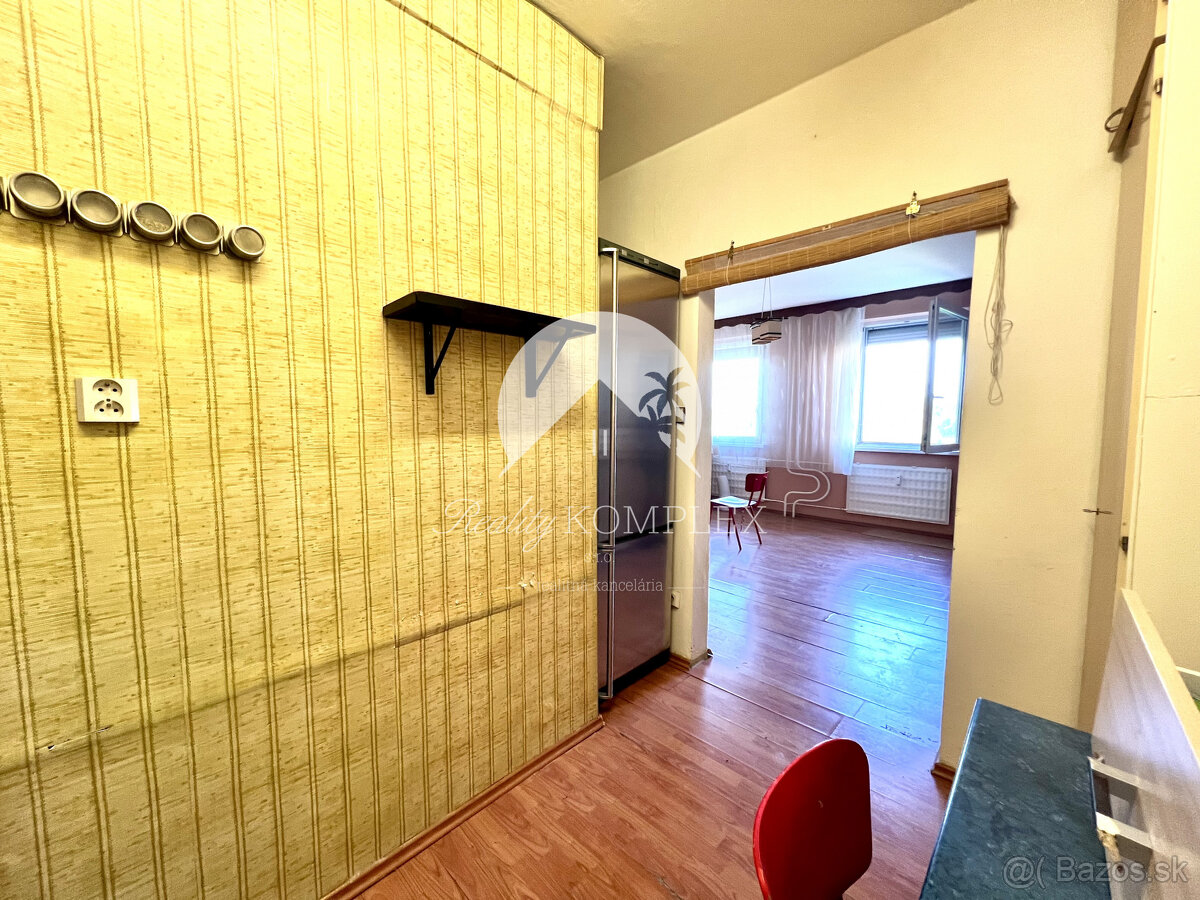 Reality KOMPLEX s.r.o. ponúka na PREDAJ 1 izbový byt v Komár - 12