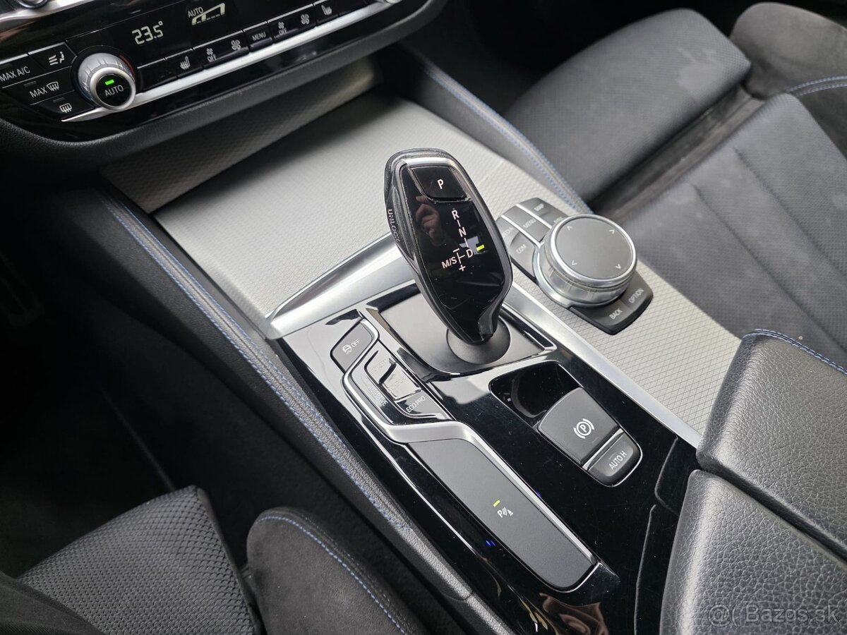 BMW 530d XDRIVE G30 M PACKET - 12