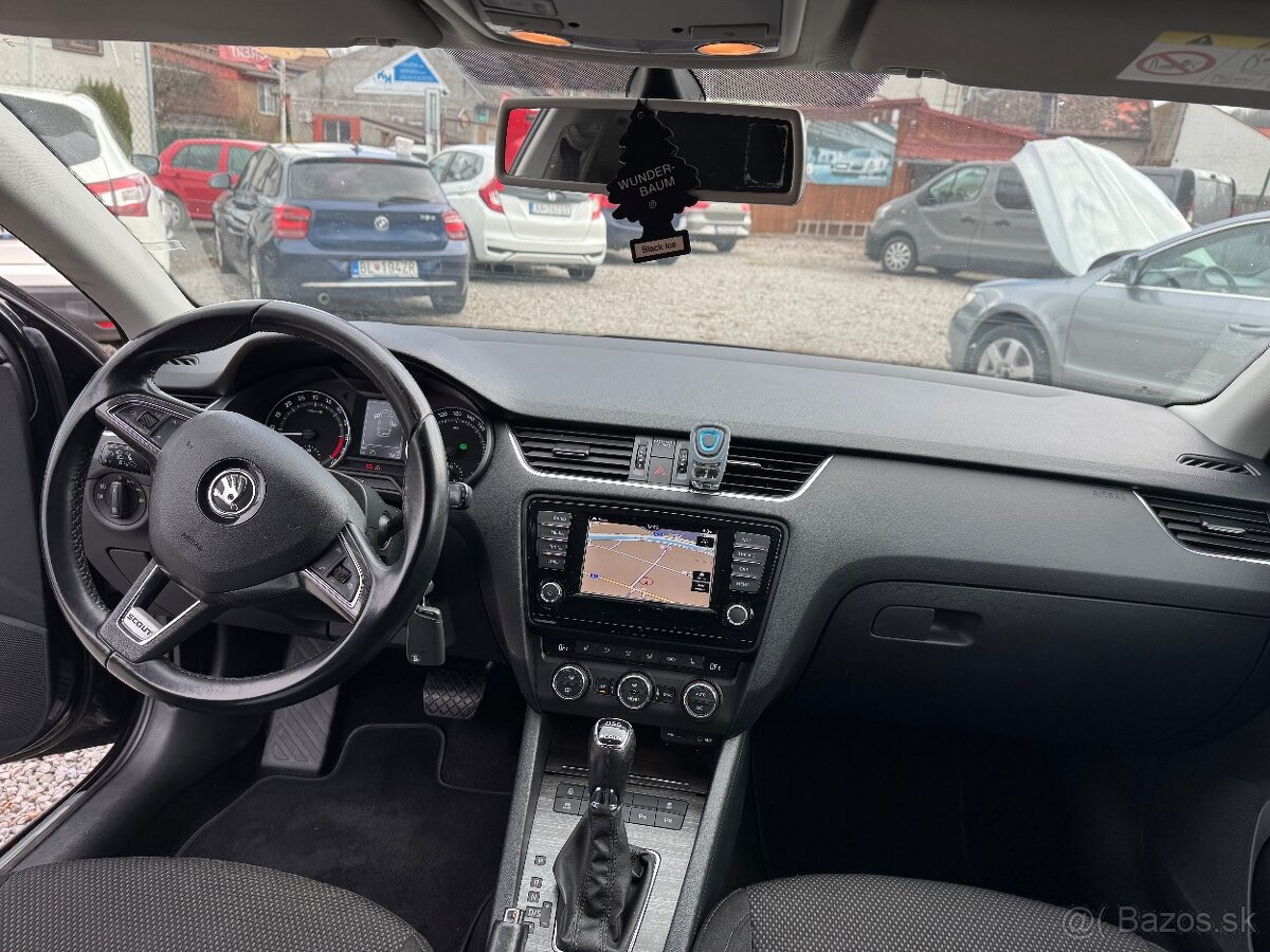 Škoda Octavia SCOUT 3 2.0 TDI 4x4 - 12