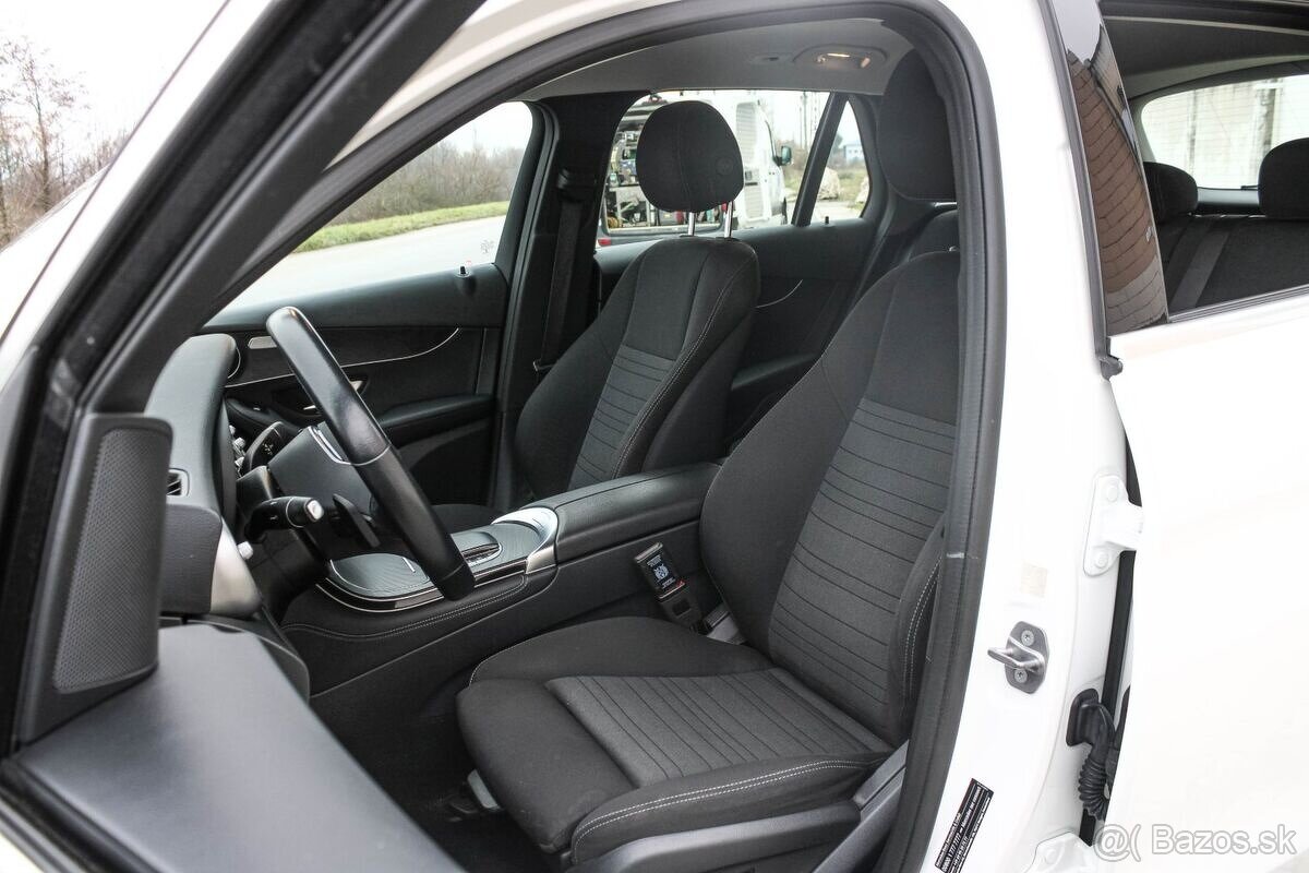 Mercedes-Benz GLC SUV 220 d 4MATIC A/T - 12