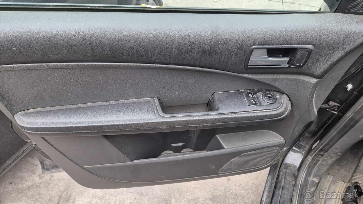 Ford Focus C-Max 1,6TDCI 80kw kód: G8DB - 12