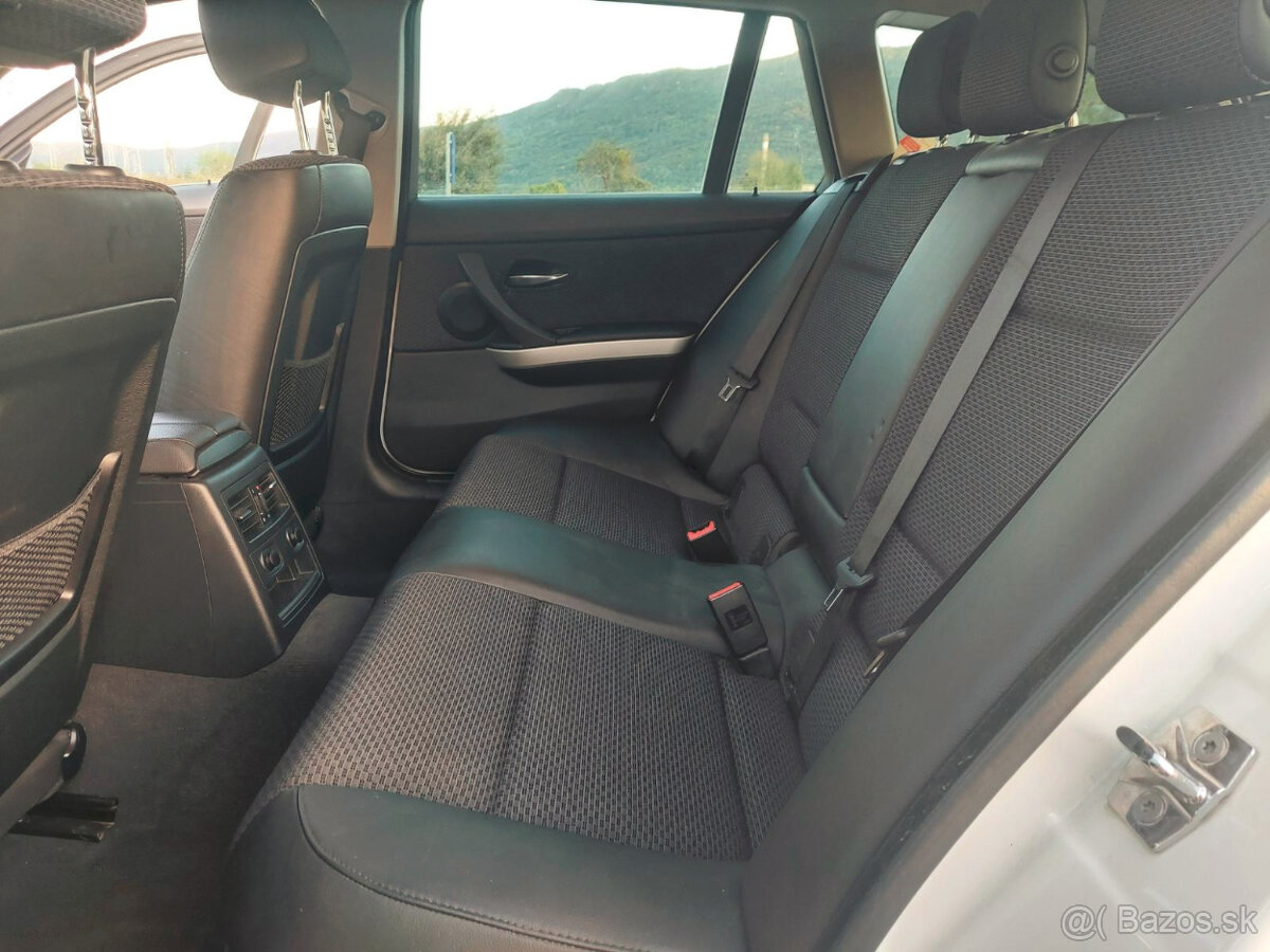 BMW Rad 3 Touring 320d xDrive A/T - 12